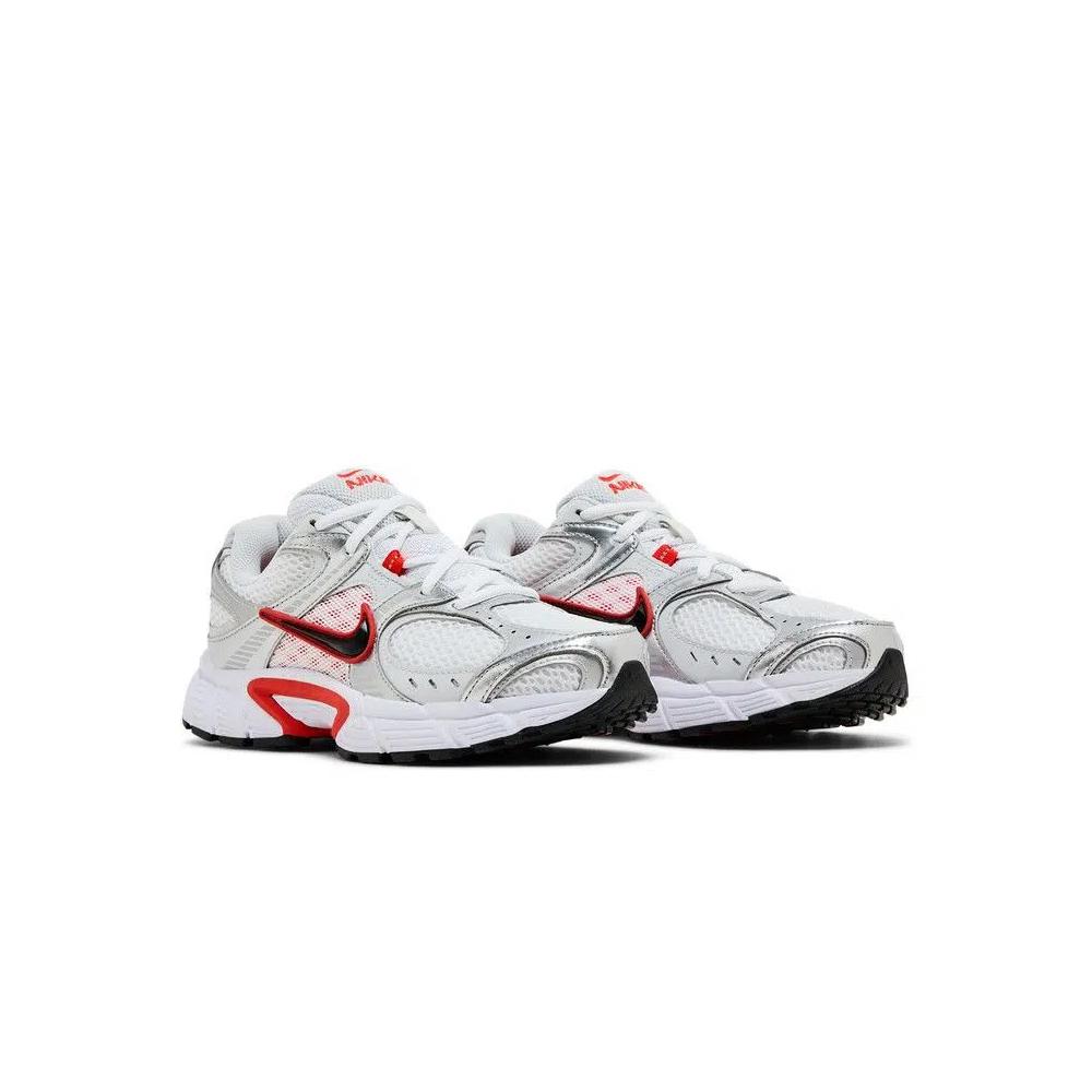Кроссовки Nike Wmns V5 RNR 'White Black Picante Red' 8