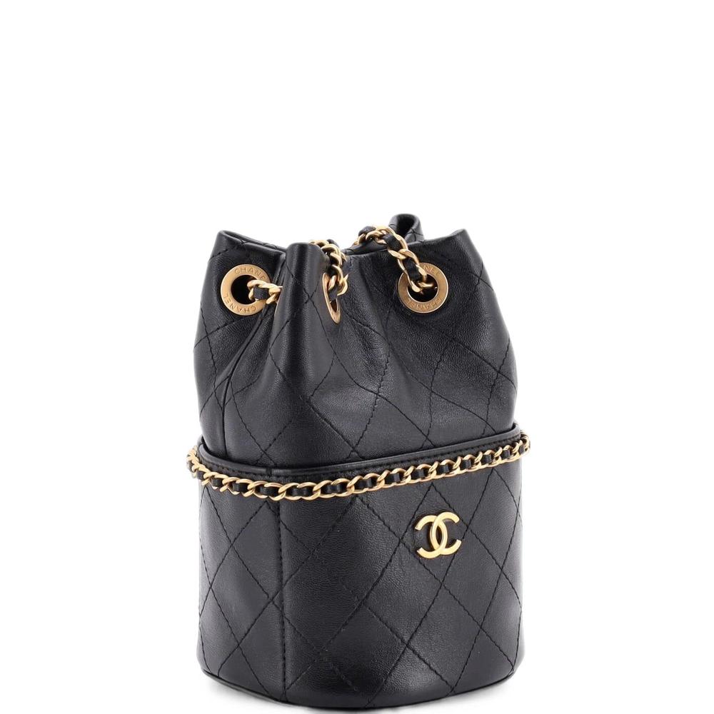 Nauticoco Quilted Shiny Lambskin Mini bucket bag 1