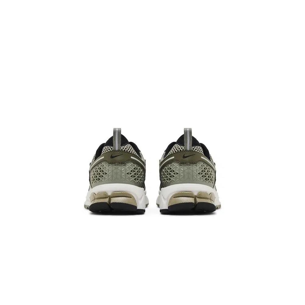 Кроссовки Nike Vomero 5 GS 'Cargo Khaki' 6
