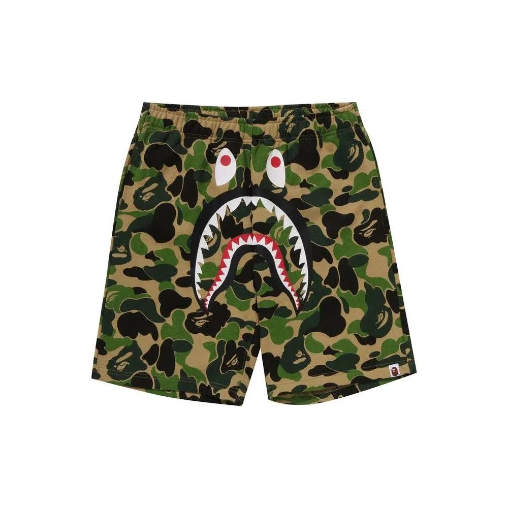 Шорты BAPE ABC Camo Shark Sweatshorts 'Green' 1