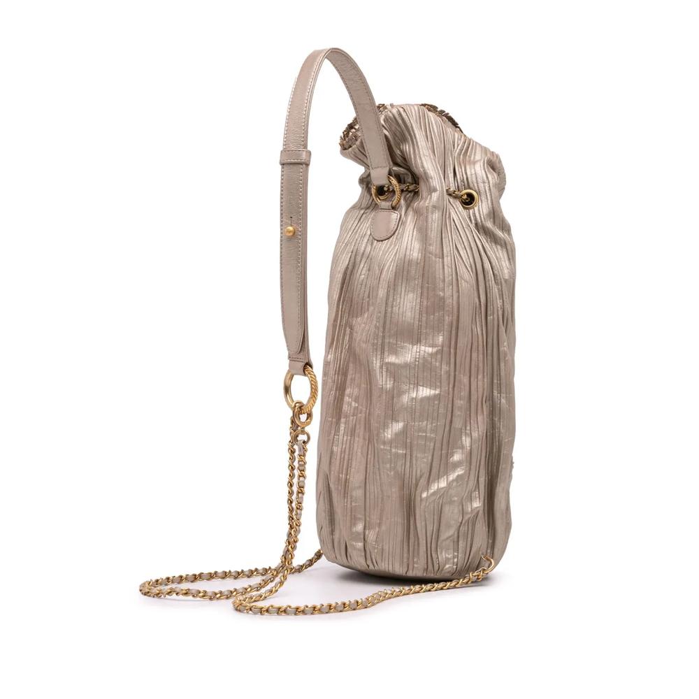 Рюкзак Metallic Calfskin Coco Pleats Drawstring среднего размера (2018 год) 2