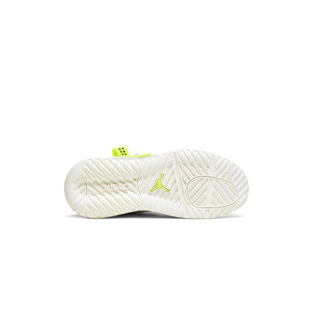 Лайфстайл Air Jordan Wmns Jordan MA2 'Pale Ivory Volt' 4