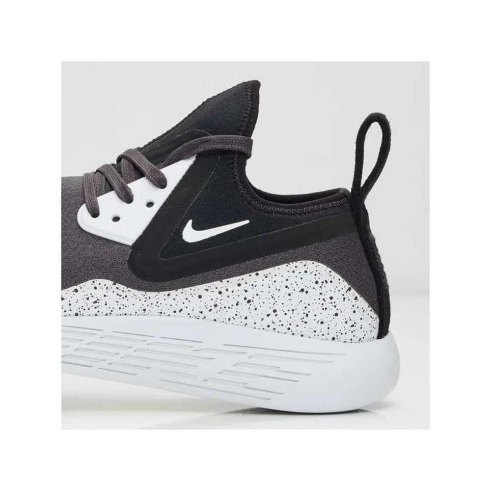 Кроссовки Nike LunarCharge Premium LE «Multi-Color» 6