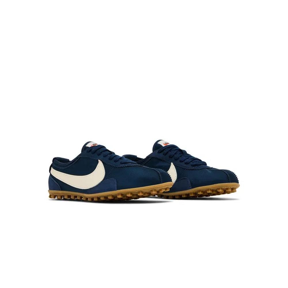 Кроссовки Nike Wmns Moon Shoe 'Midnight Navy Gum' 8