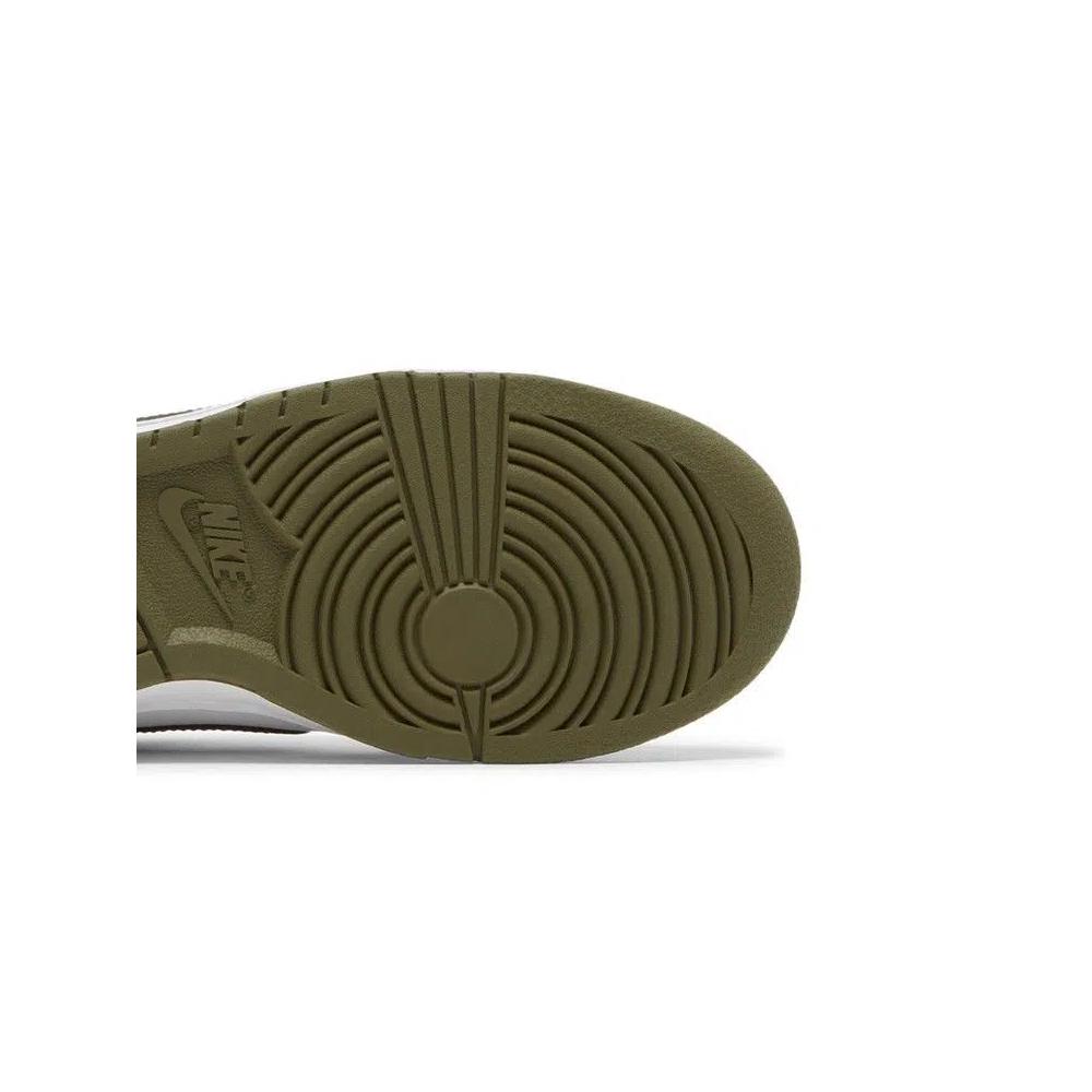 Кроссовки Nike Wmns Dunk Low 'Medium Olive' 5