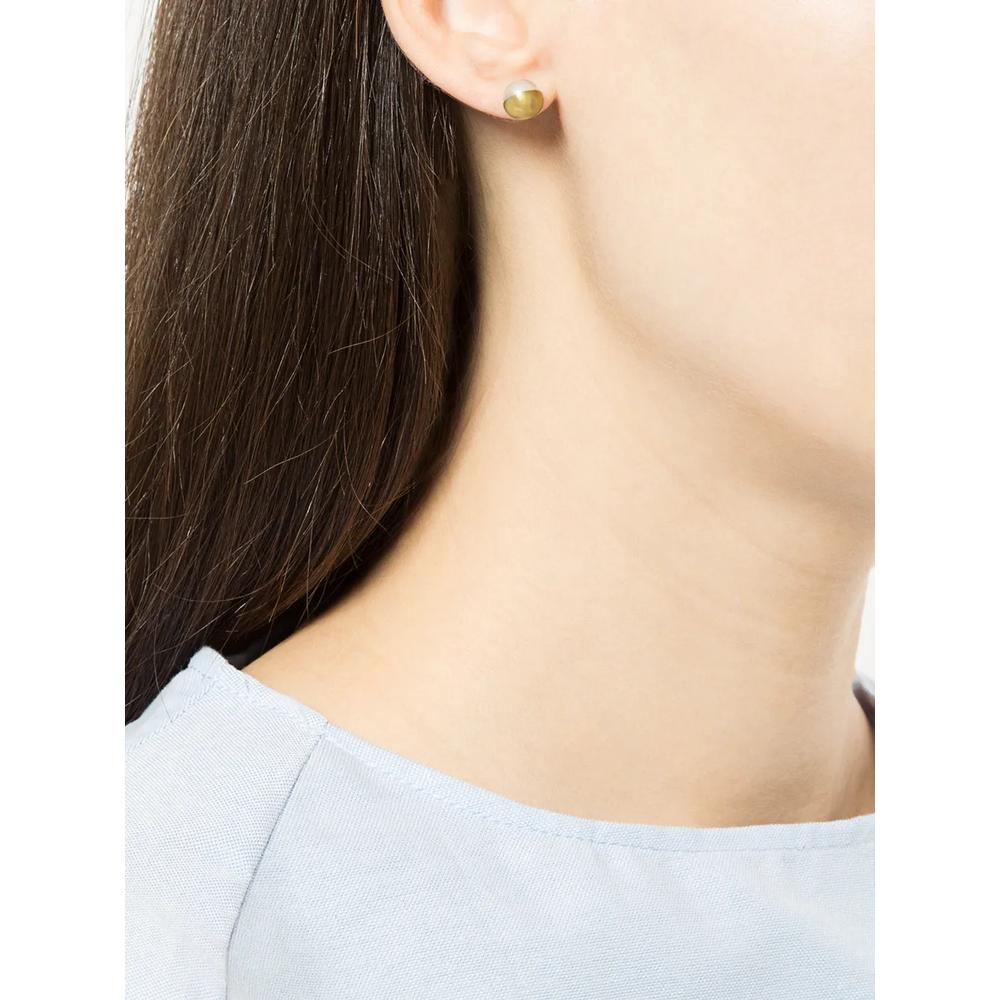 Half Pearl Earring 135° 2