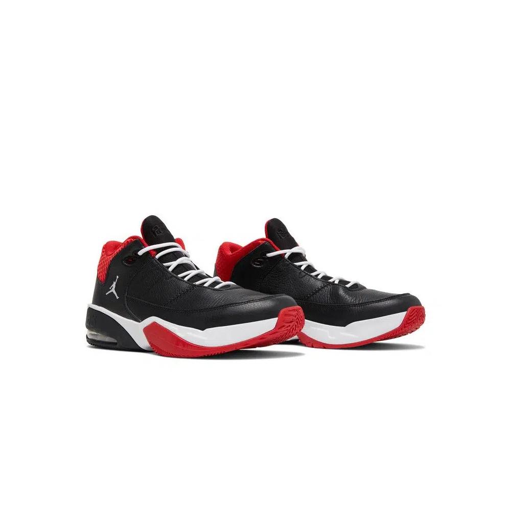 Кроссовки Air Jordan Max Aura 3 'Bred' 8