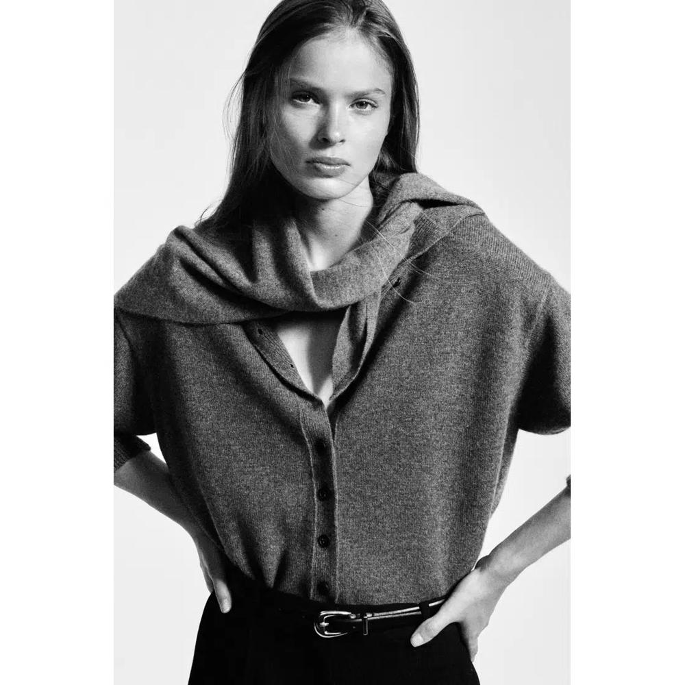 Щетка PURE CASHMERE треугольный шарф 4