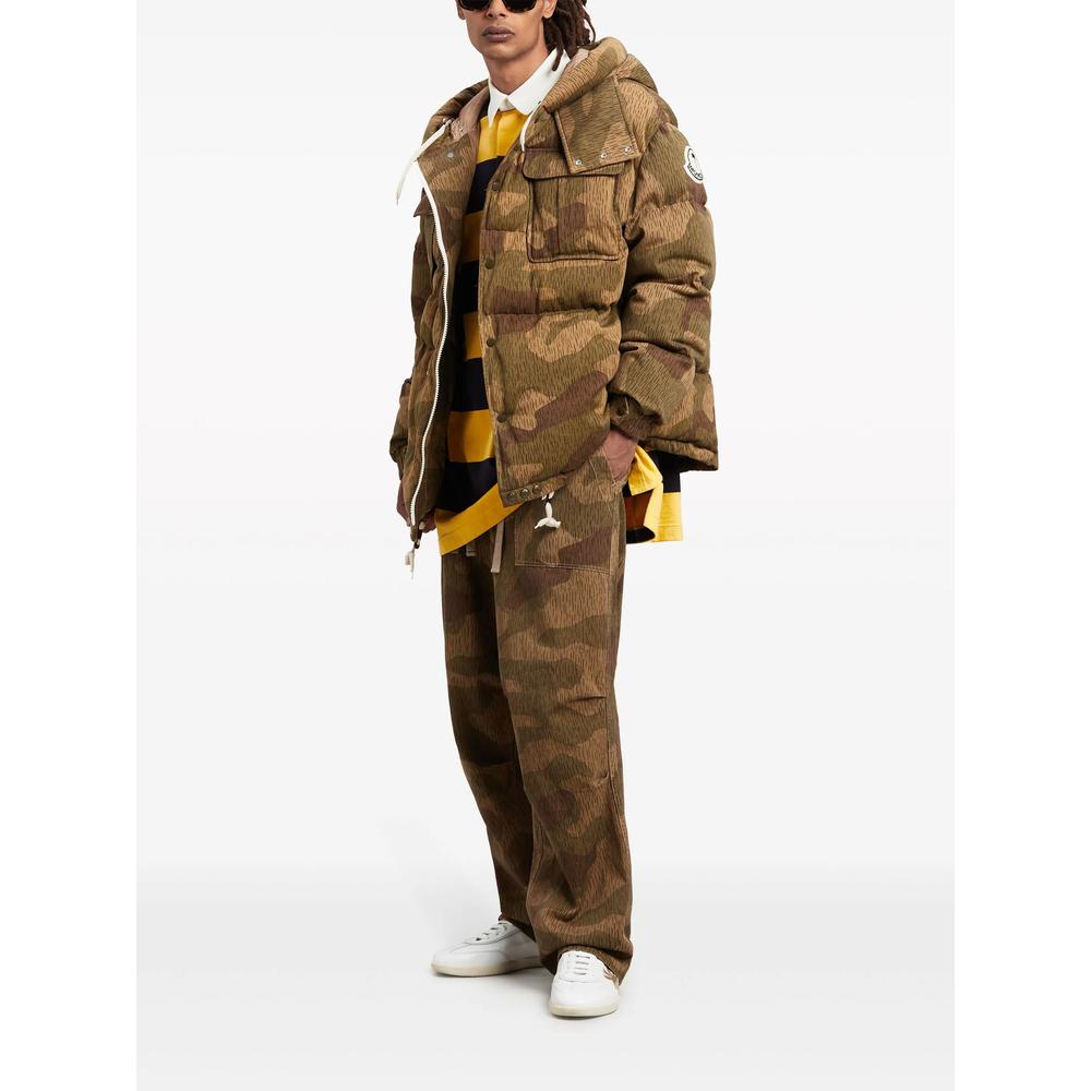Парка с камуфляжным принтом из коллаборации с Moncler 2
