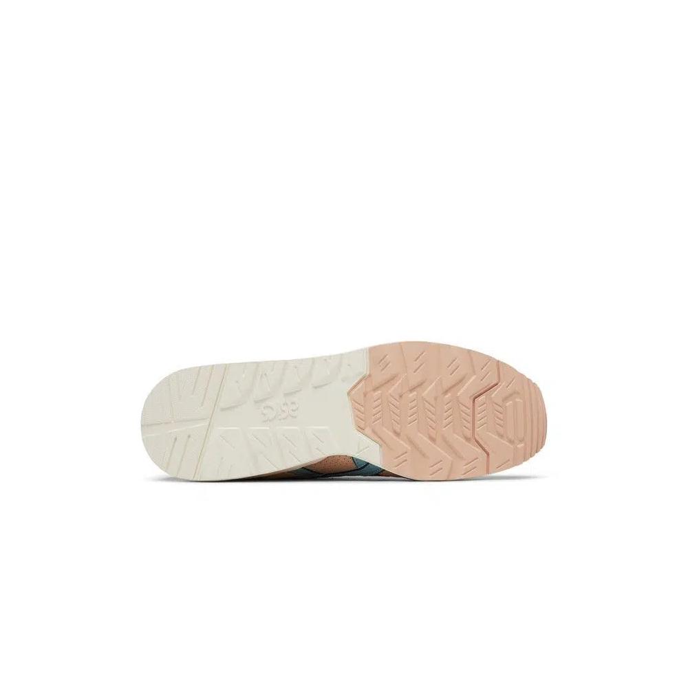 Беговые кроссовки ASICS GT 2 'Pale Apricot Azure' 4
