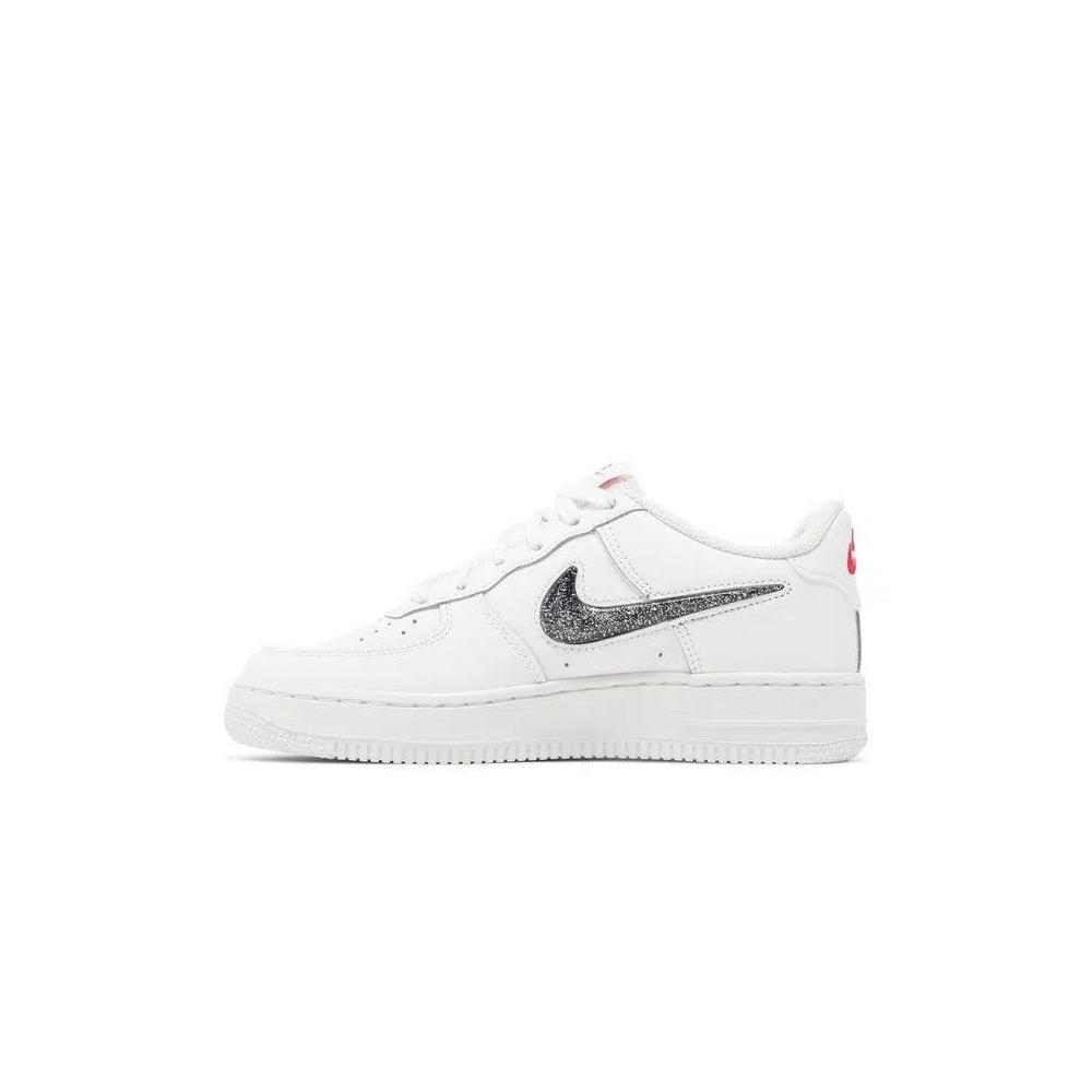 Кроссовки Nike Air Force 1 LV8 GS 'White Black' 3