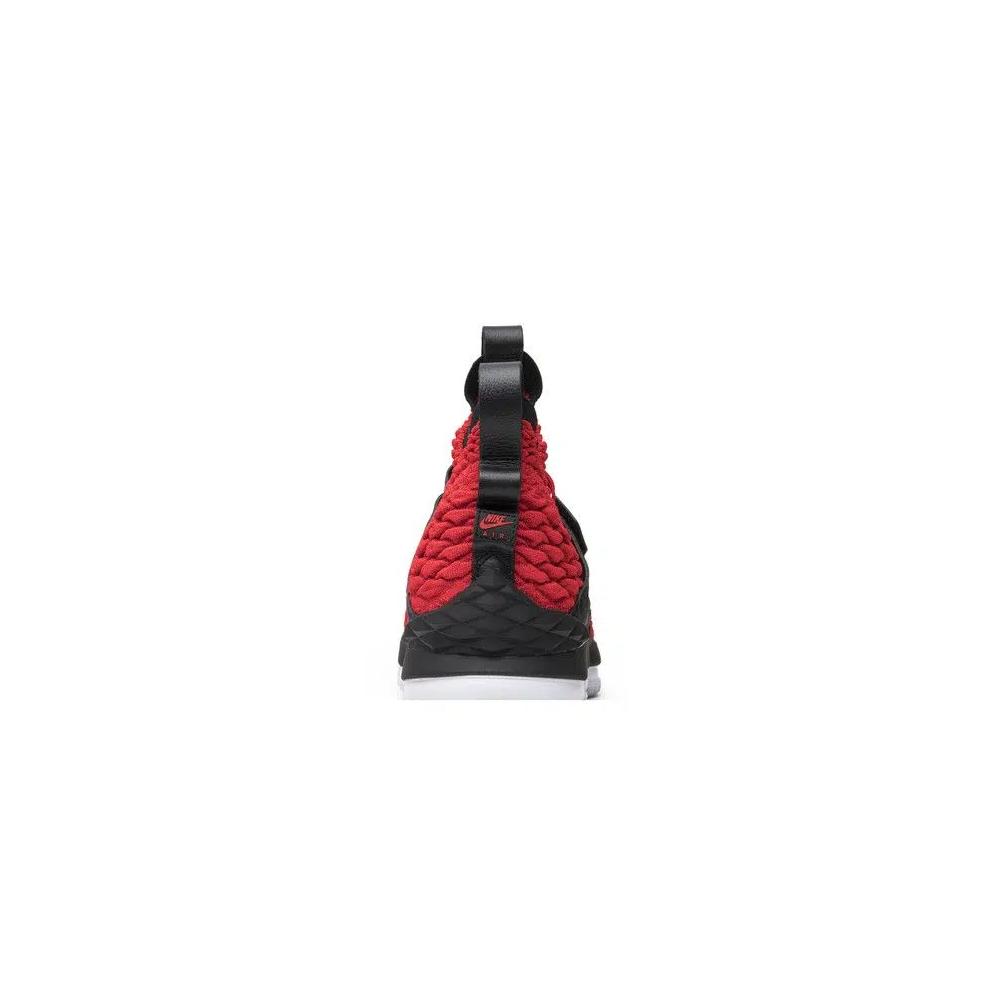 Кроссовки Nike LeBron 15 'Red Diamond Turf' PE 7