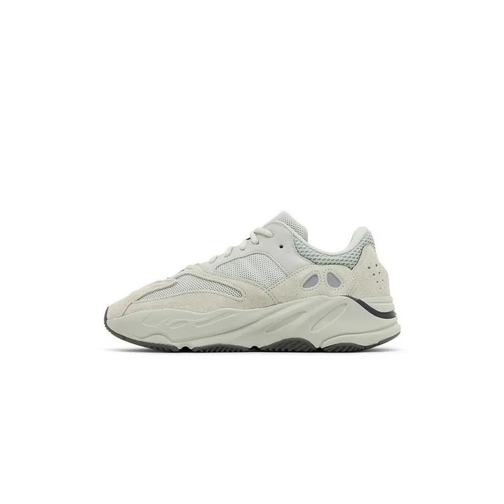 Кроссовки adidas Yeezy Boost 700 'Salt' 2024 3