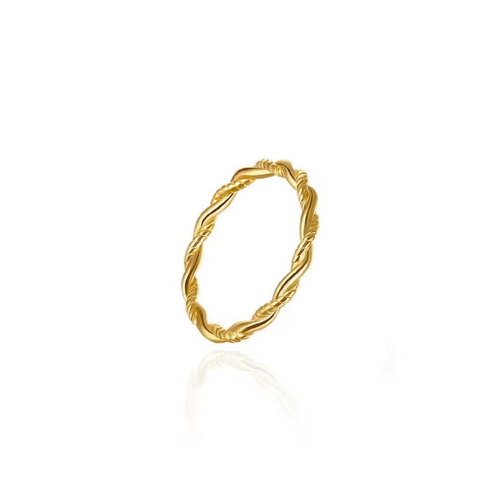 Kira Twisted Elegance Band Ring в золоте 1