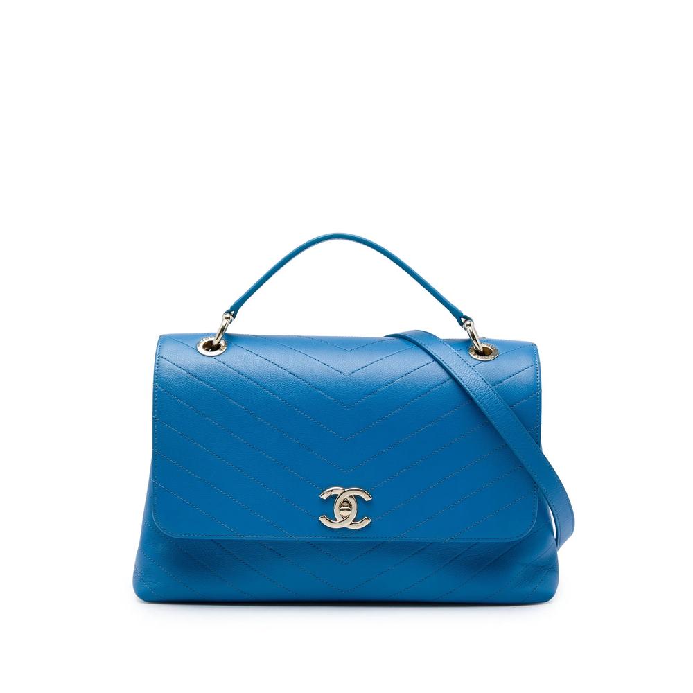 2019 Medium Grained Calfskin Chevron Chic Top Handle Flap satchel 1