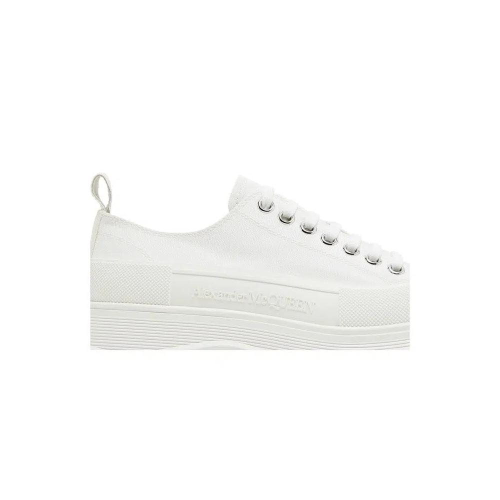 Кроссовки Alexander McQueen Tread Slick Lace Up 'White' 2