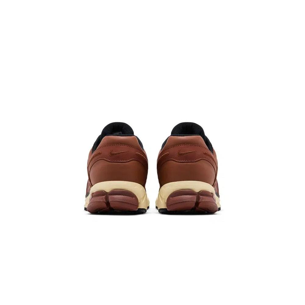 Обувь Nike Zoom Vomero 5 'Swooshless' 6