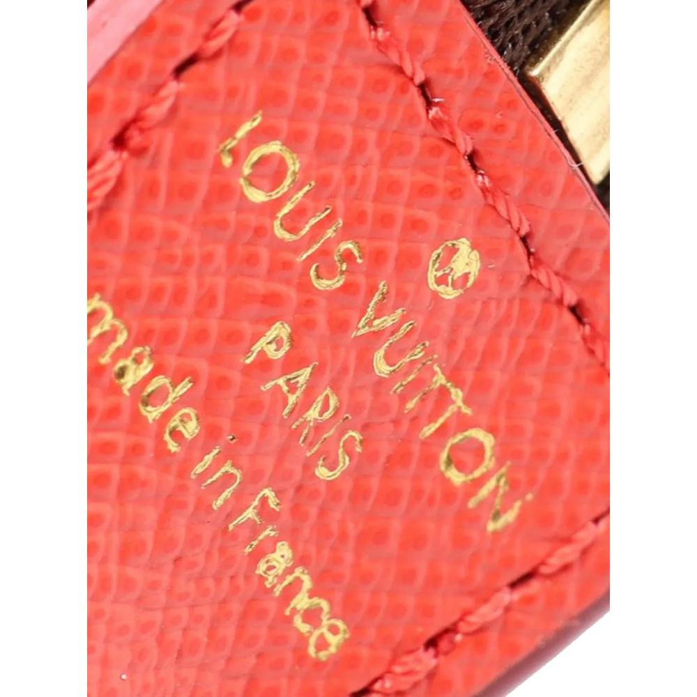 Мини-сумка Damier Ebene Illustre Pochette Accessoires (2015 год) 2