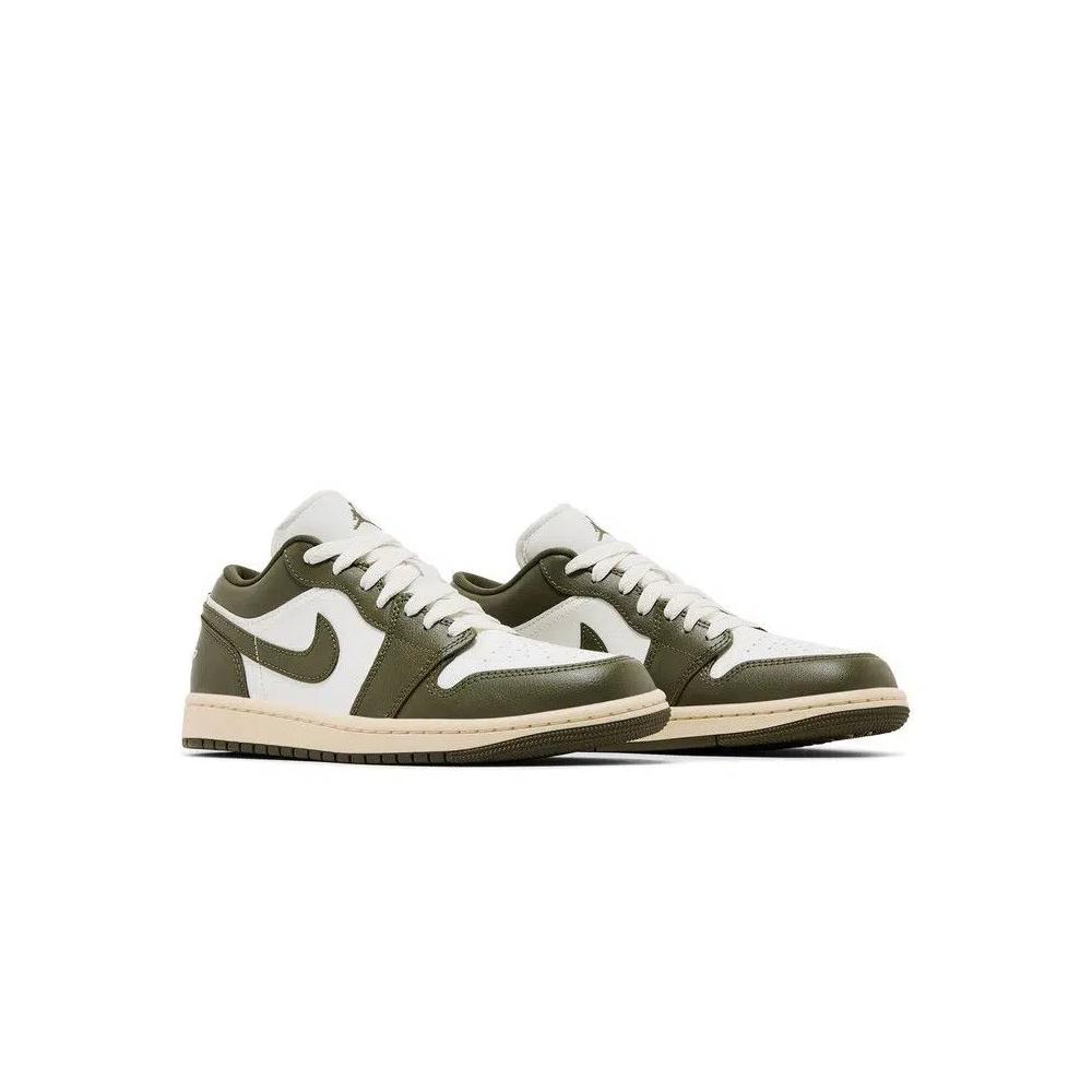 Кроссовки Wmns Air Jordan 1 Low 'Medium Olive' 8