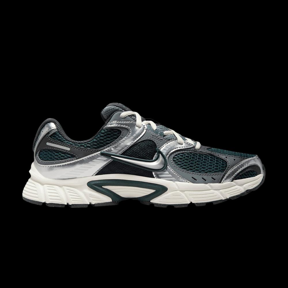 Кроссовки Nike Wmns V5 RNR 'Seaweed Metallic Silver' 1