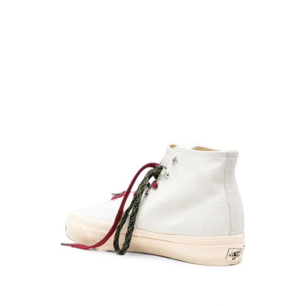 lace-up sneakers 3