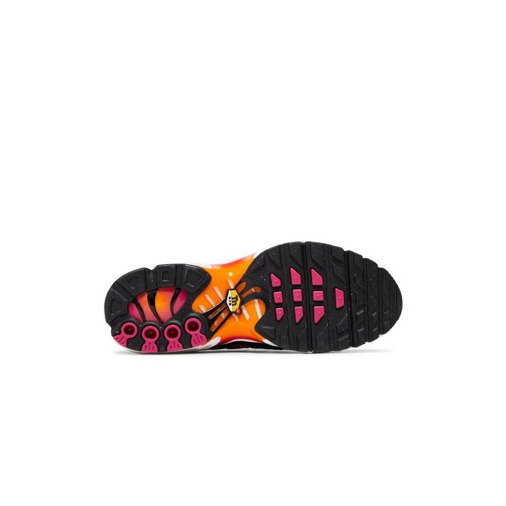 Кроссовки Nike Air Max Plus GS 'Black Active Pink' 4