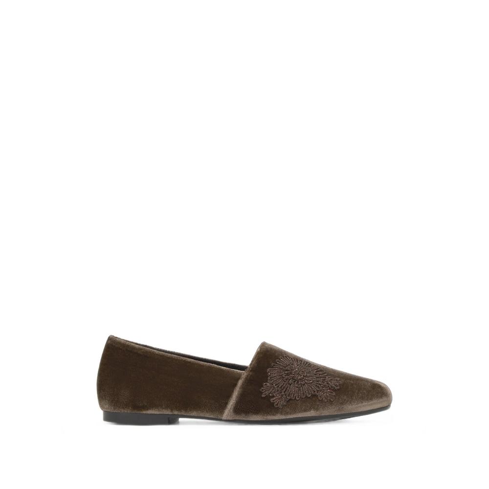 Gisele floral-embroidered velvet loafers 1