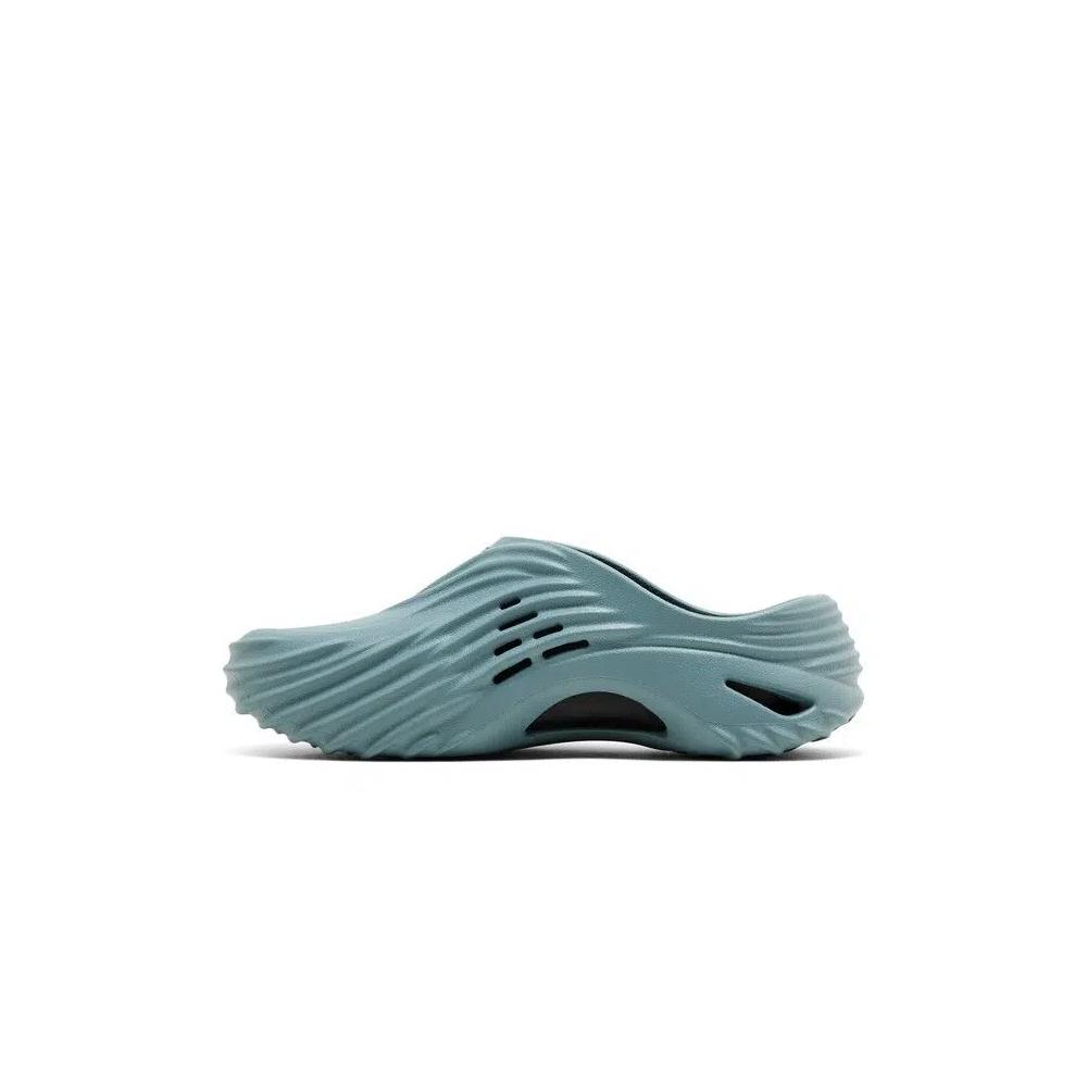 Кроссовки Crocs Echo Wave 'Pond' 3