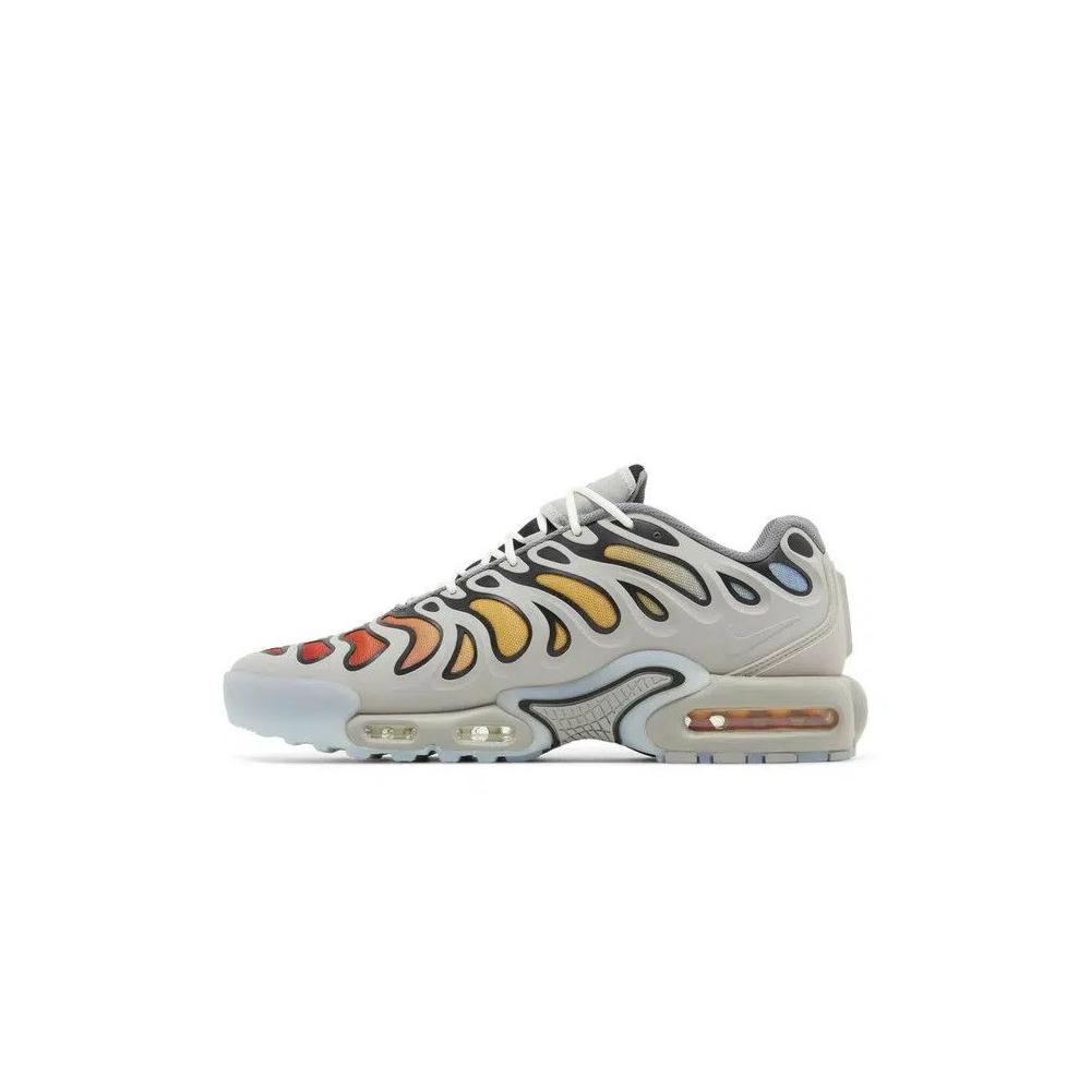 Кроссовки Nike Air Max Plus Drift 'Light Smoke Grey' 3