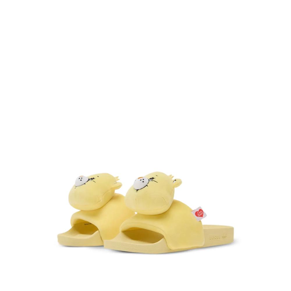 Шлепанцы Adilette из коллаборации с Care Bears x adidas 2
