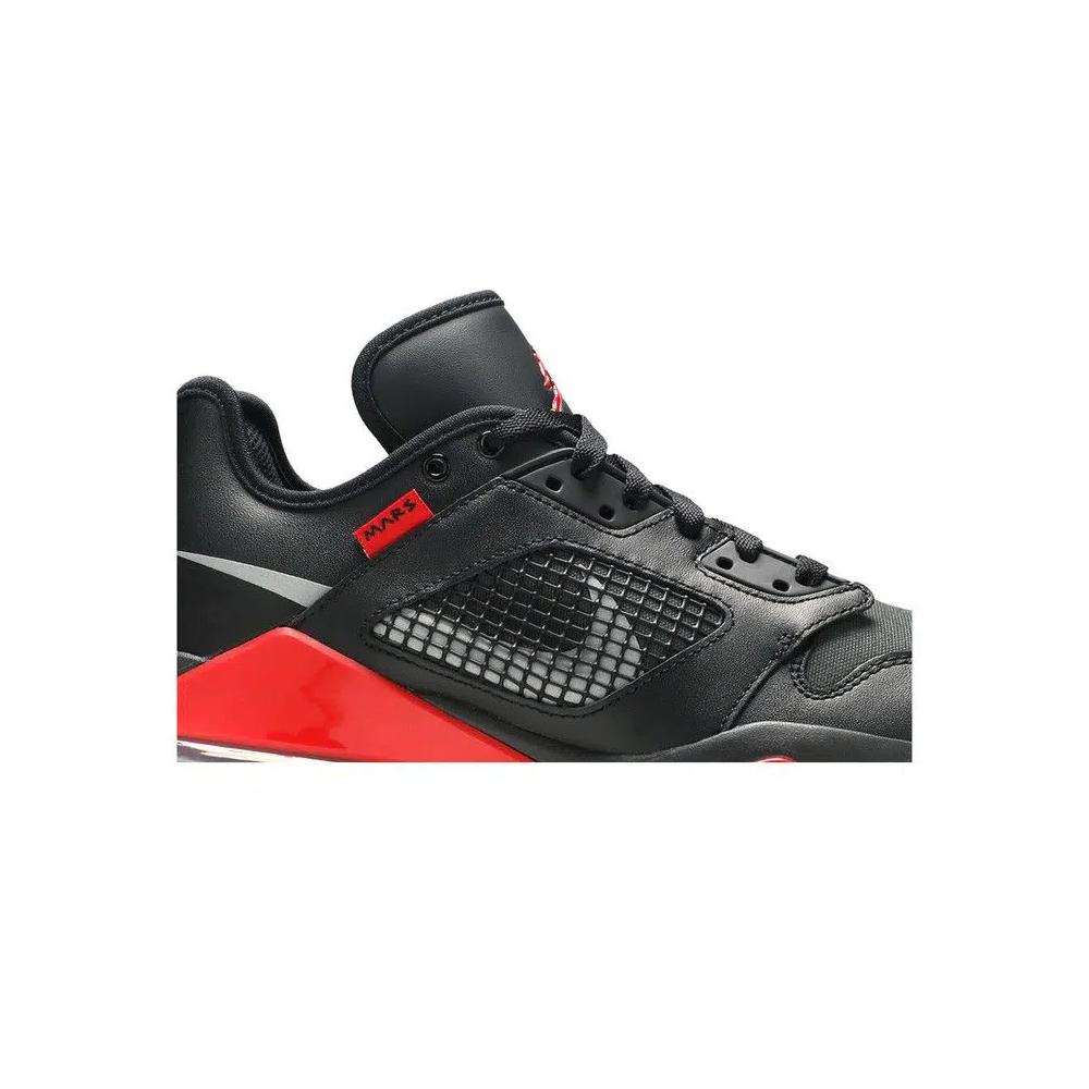 Кроссовки Air Jordan Mars 270 Low 'Bred' 3
