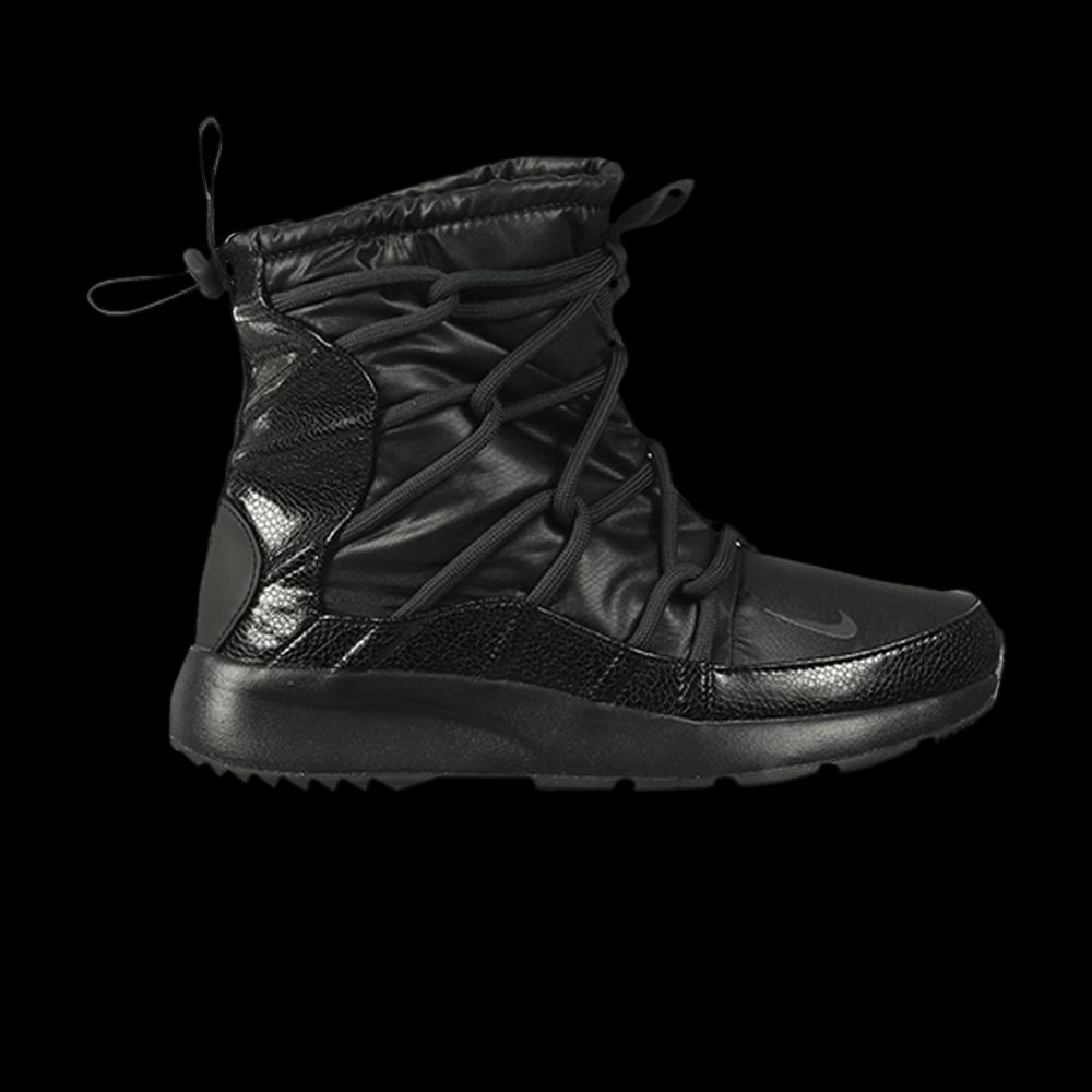 Кроссовки Nike Wmns Tanjun High Rise 'Triple Black' 1