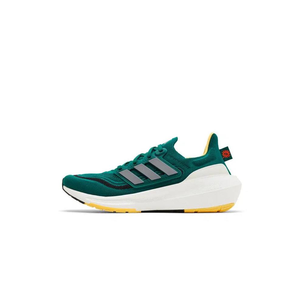 Кроссовки adidas UltraBoost Light 'Earth Day' 3