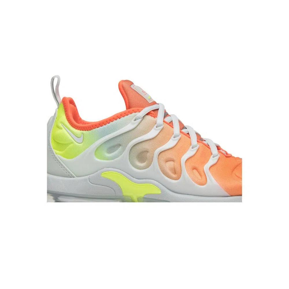 Кроссовки Nike Wmns Air VaporMax Plus 'Reverse Sunset' 2