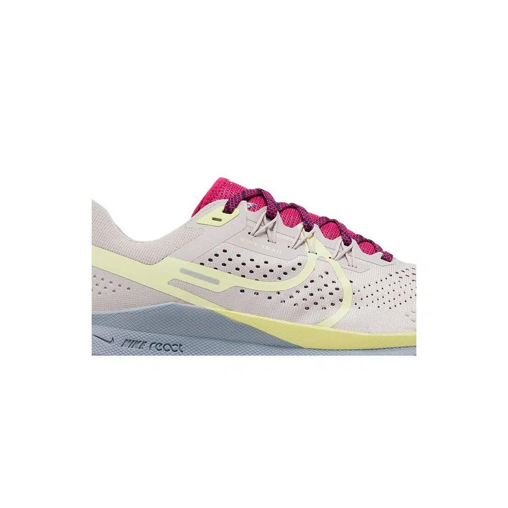 Кроссовки Nike Wmns React Pegasus Trail 4 'Platinum Violet Luminous Green' 2