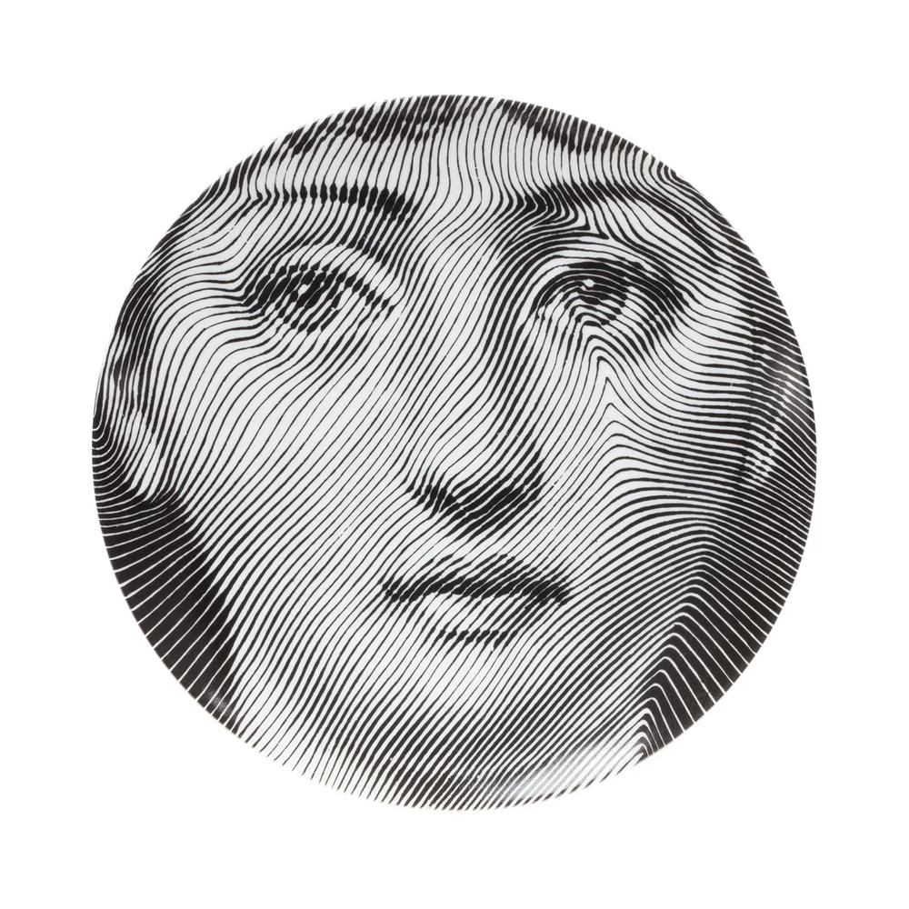 wall plate 1