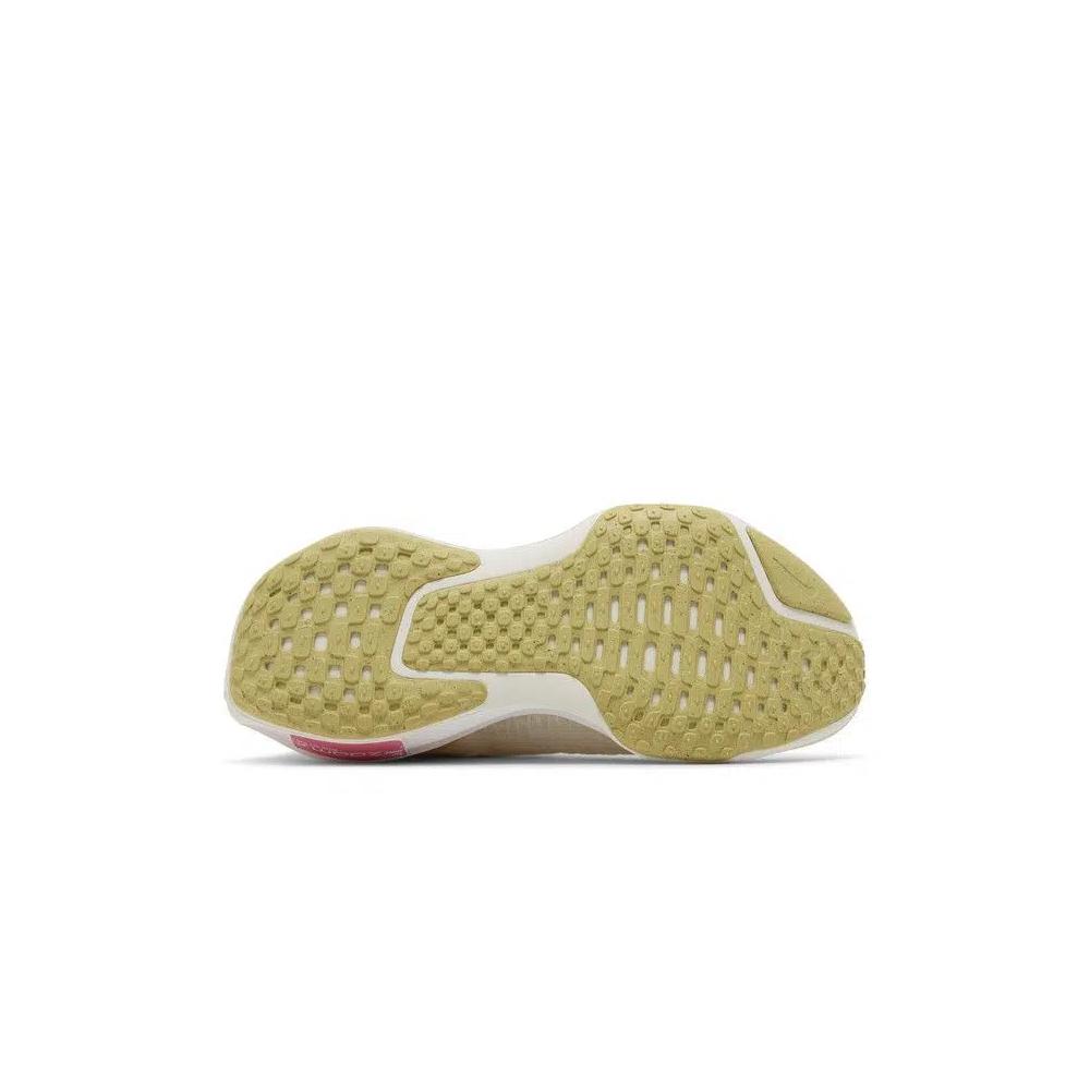 Кроссовки Nike Wmns ZoomX Invincible 3 'Light Cream Topaz' 4