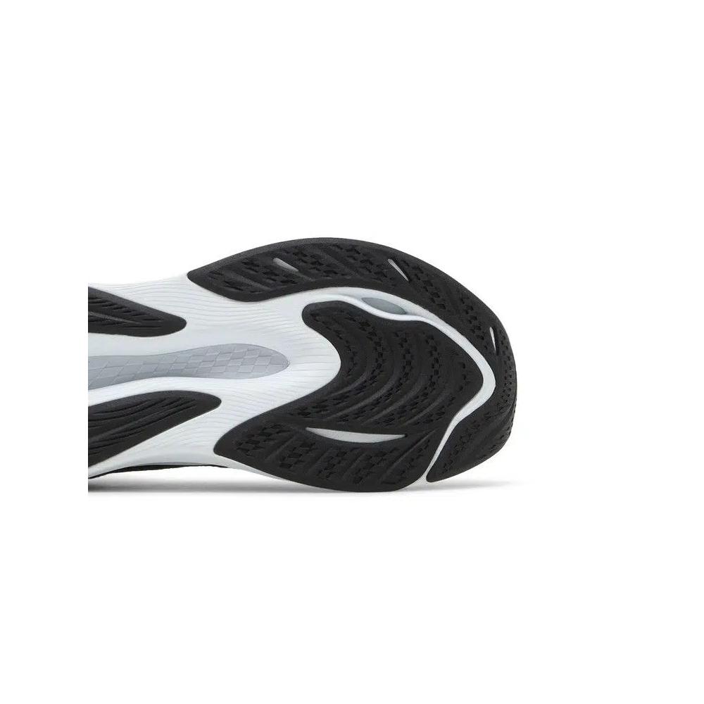 Кроссовки New Balance FuelCell Propel v4 'Black White' 5