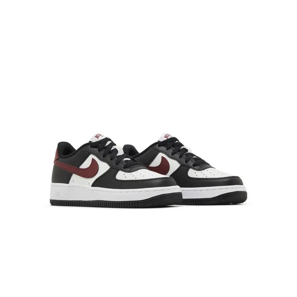 Кроссовки Nike Air Force 1 GS 'Black Dark Team Red' 8