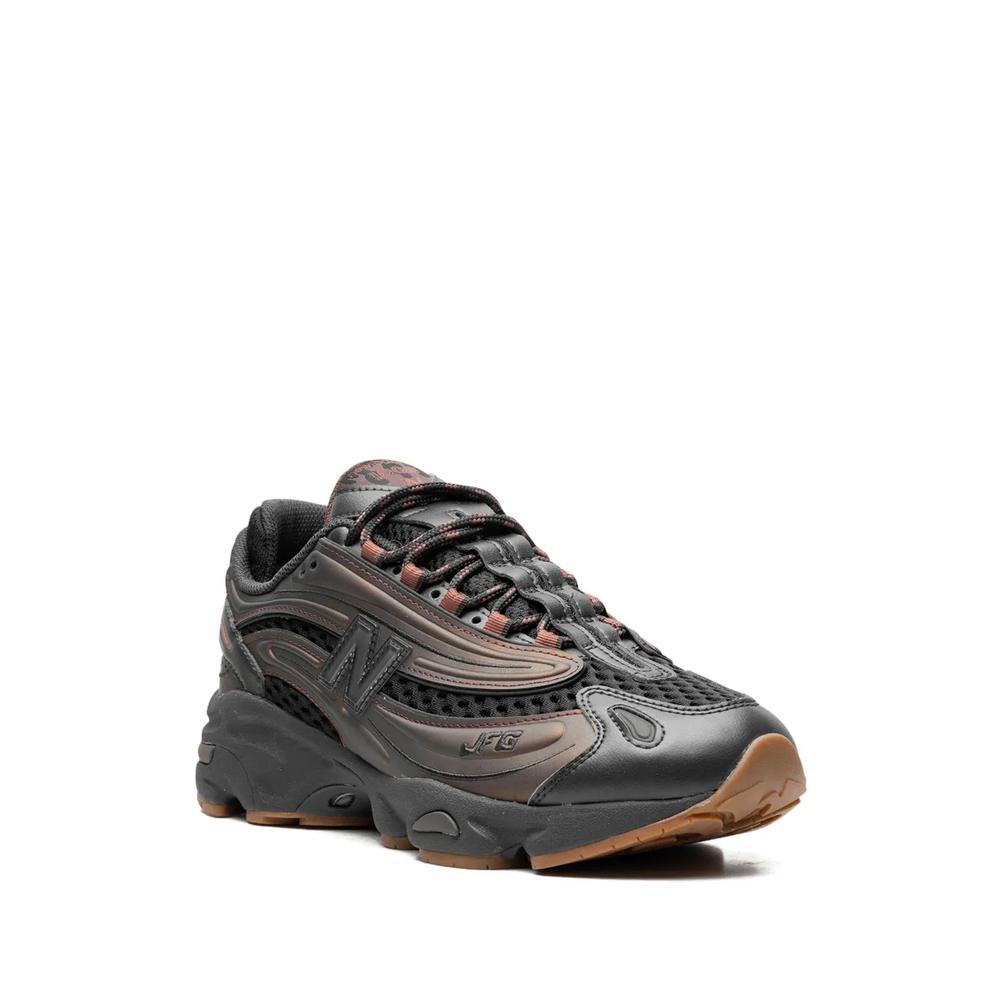 Кроссовки 1000 Black Ice из коллаборации с Joe Freshgoods 2