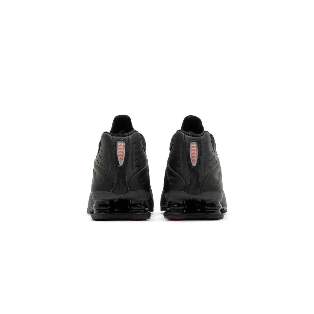 Кроссовки Nike Wmns Shox R4 'Black' 6