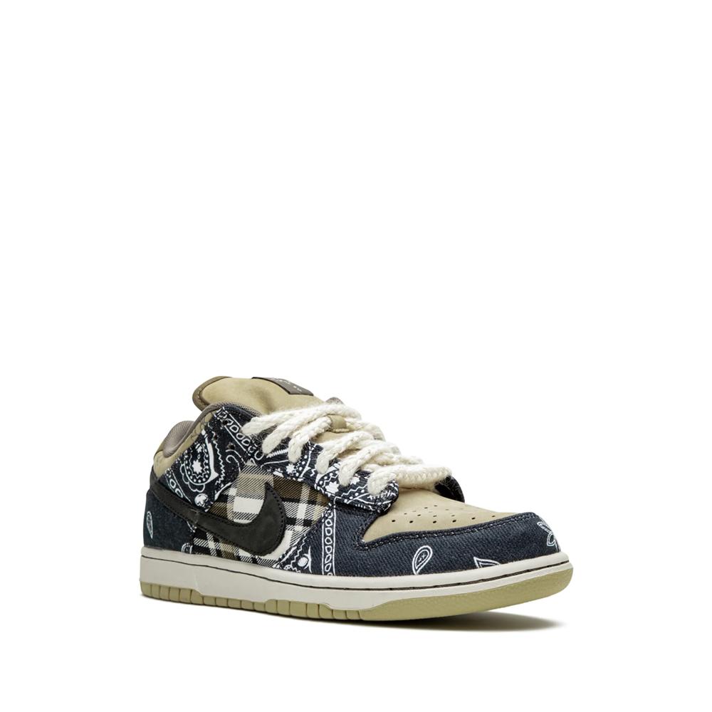 Кроссовки SB Dunk Трэвиса Скотта Специальная коробка 2
