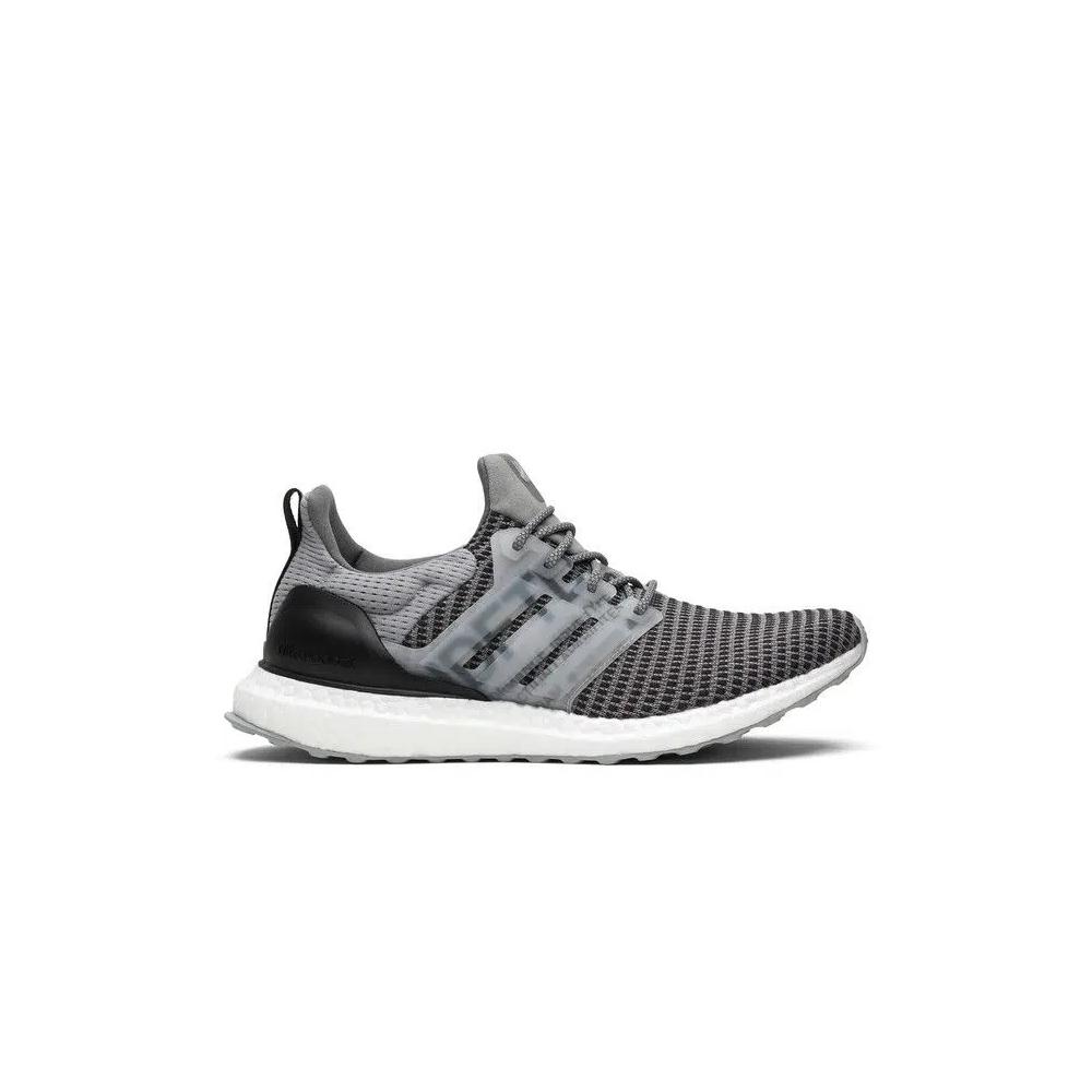 Кроссовки Undefeated x adidas UltraBoost 'Shift Grey' 1