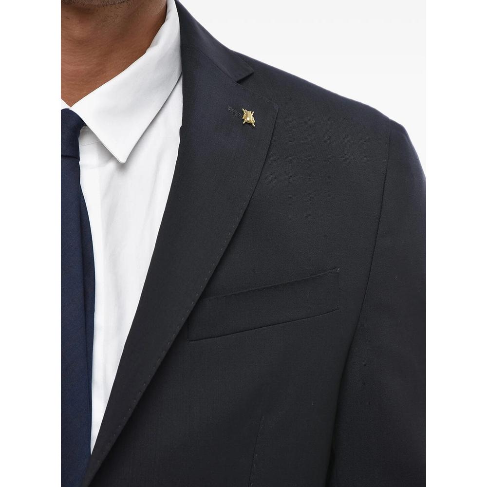 CC Collection notched-lapel suit 4