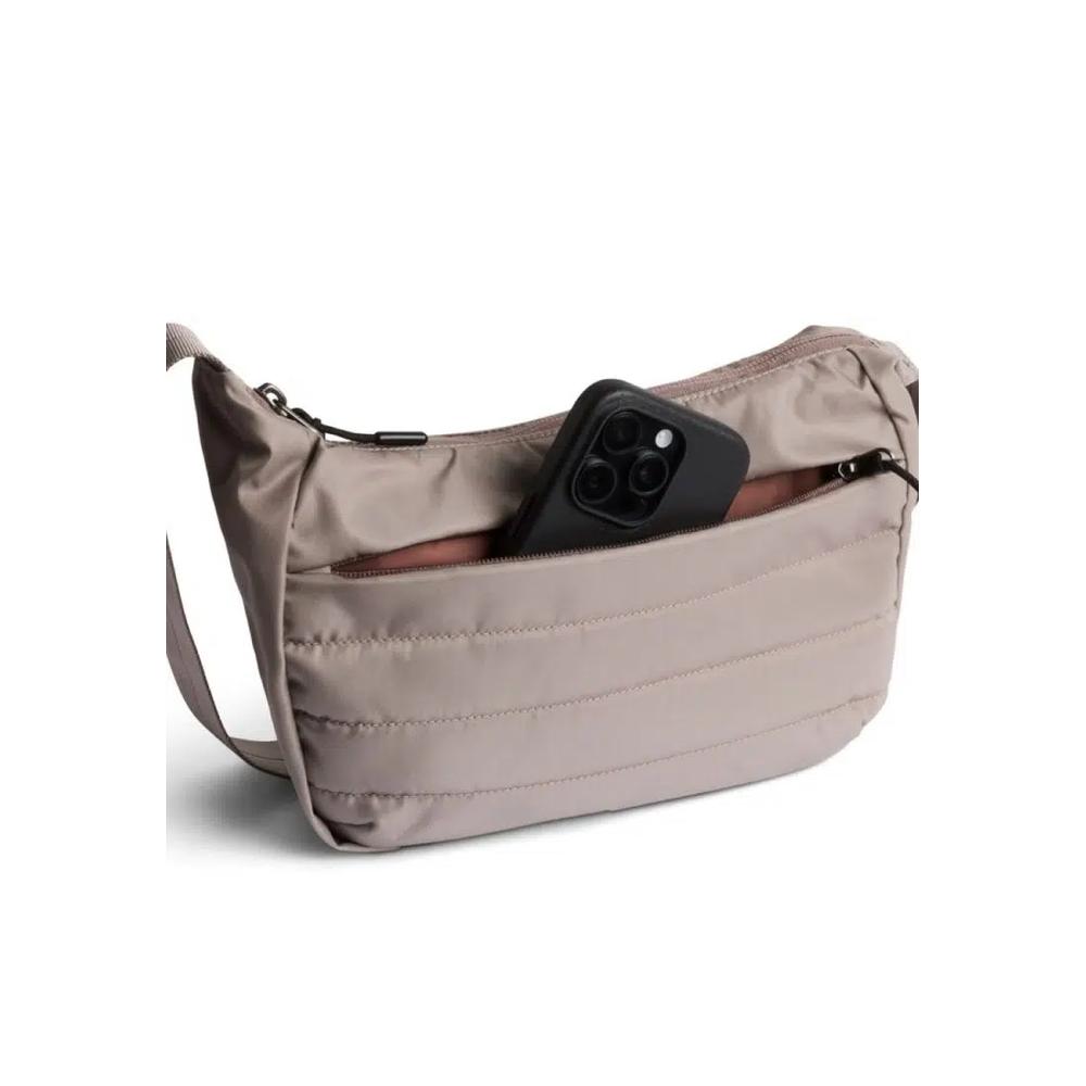 Сумка Bellroy Laneway Crescent 2.5L - Фawn 5