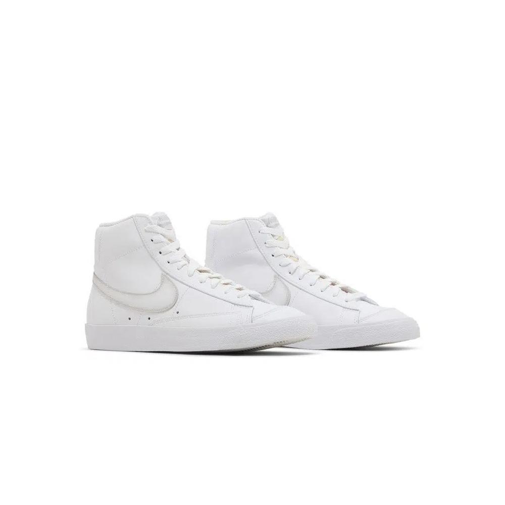 Кроссовки Nike Blazer Mid '77 Vintage 'Airbrush - Photon Dust' 8
