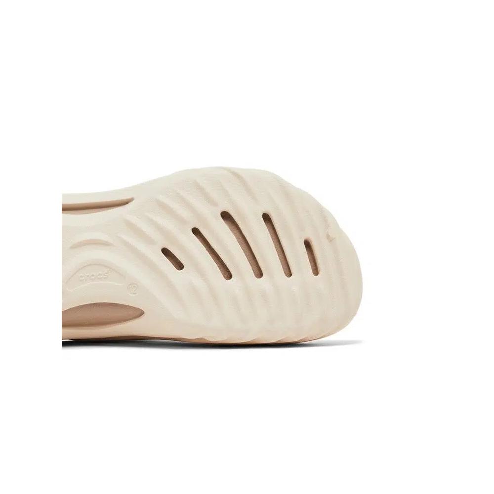 Кроссовки Crocs Echo Wave «Almond Tint» 5