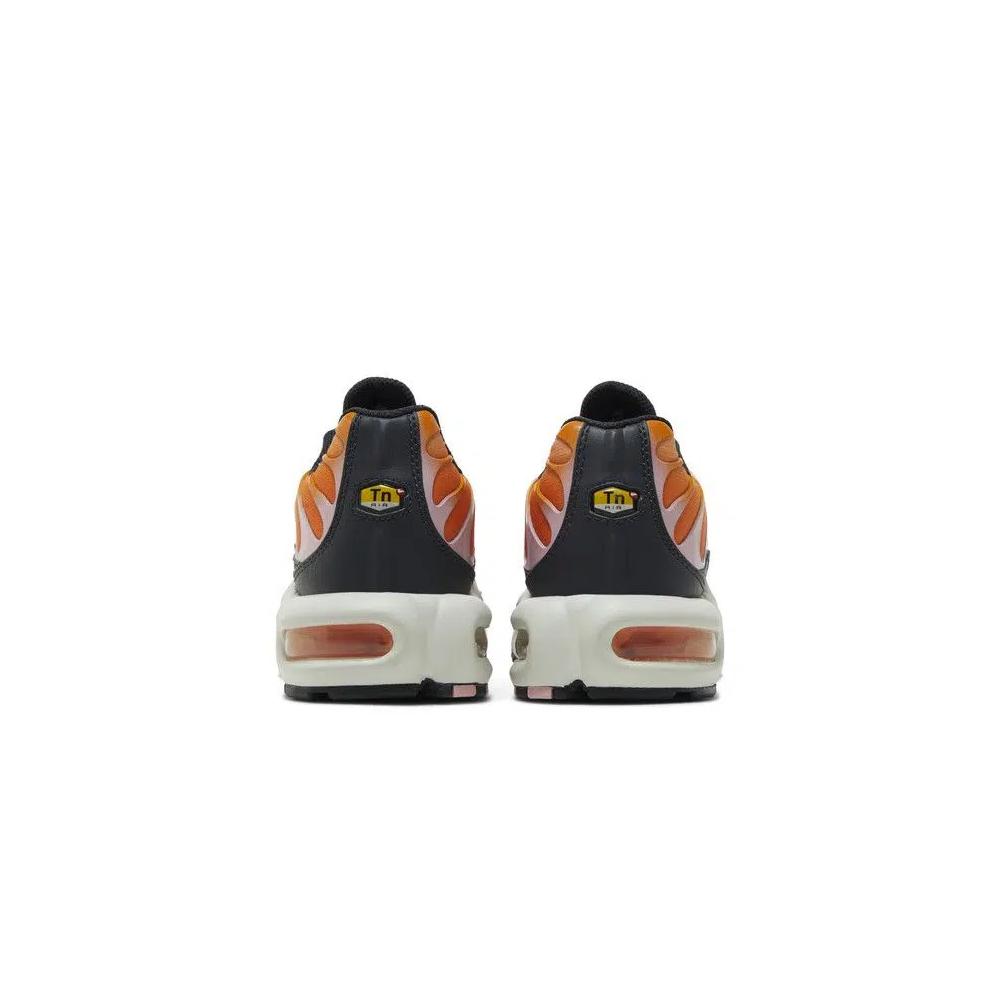 Кроссовки Nike Wmns Air Max Plus 'Magma Orange Soft Pink' 6