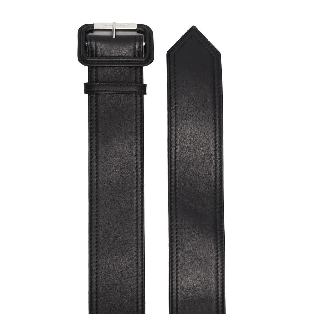 Ремень с пряжкой 2