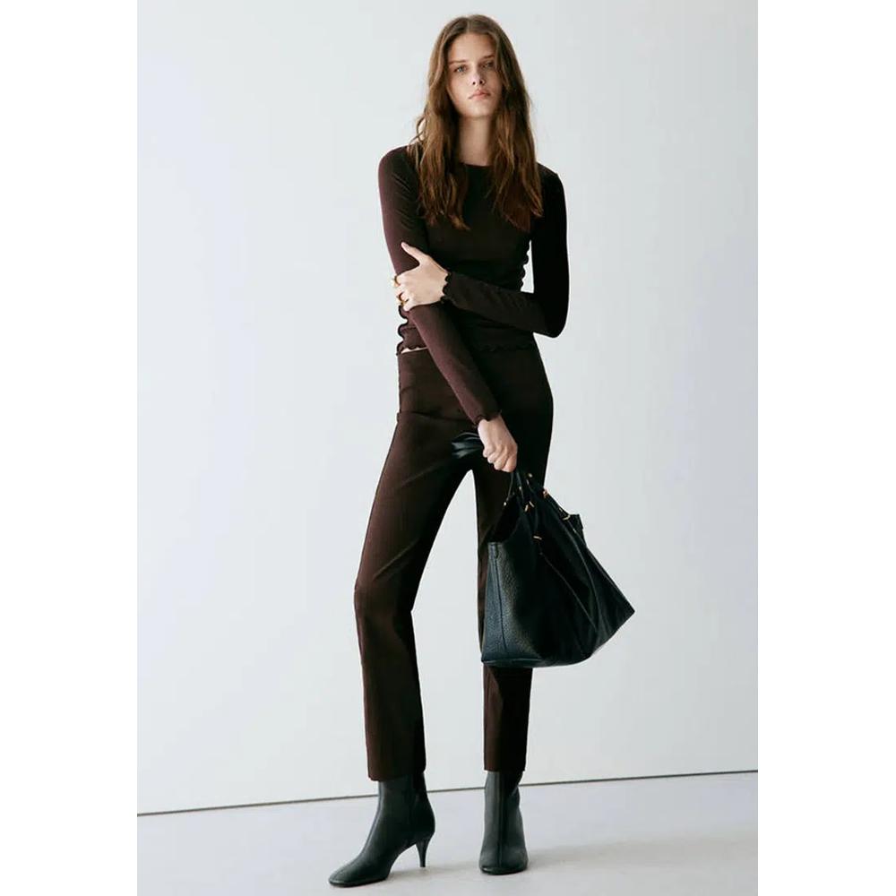 Футболка с ребристой текстурой и фигурным краем 4